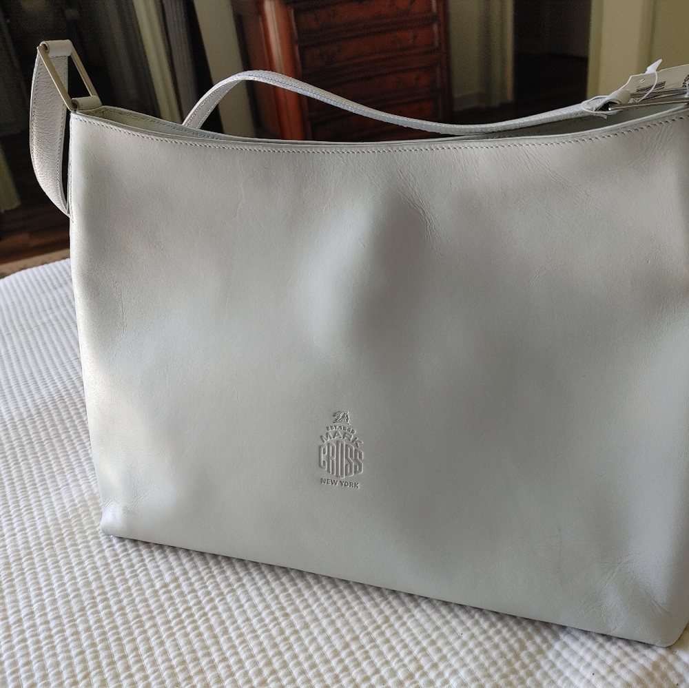 NWT Original Classic Mark Cross Off-White Shoulder Bag